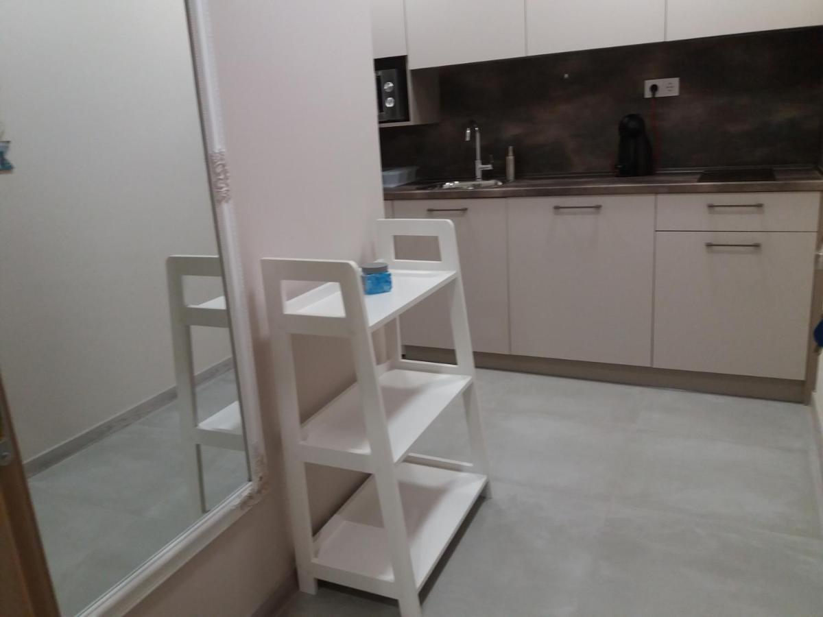 Студио Булаир 1 Apartman Burgasz Kültér fotó